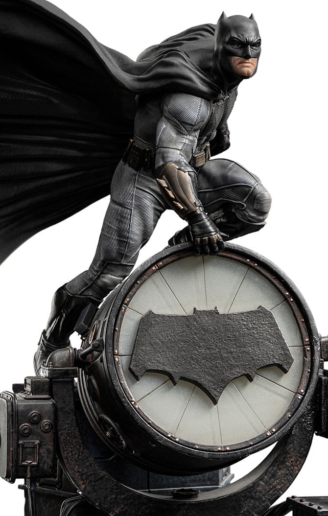 Statue Batman on Batsignal Deluxe - Zack Snyder`s Juistice League - DC  Comics - Art Scale 1/10 - Iron Studios
